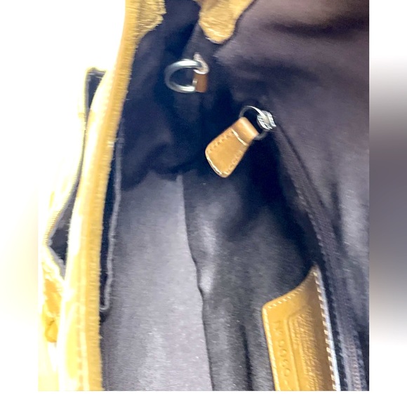 Coach 2pc Set Bag and Wallet w/ Dust bag Rare Excellent Condition no call outs - Picture 13 of 16